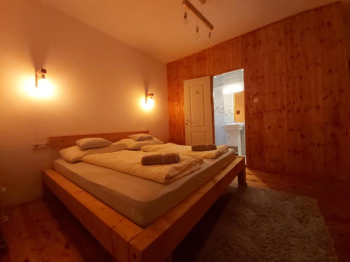 Fenyofa Vendeghaz Hotel Szilvásvárad Buitenkant foto
