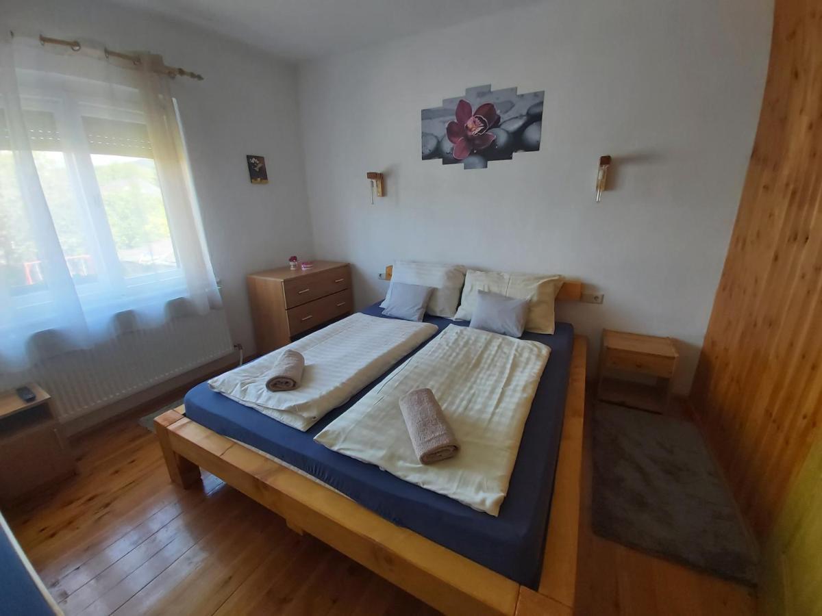 Fenyofa Vendeghaz Hotel Szilvásvárad Buitenkant foto